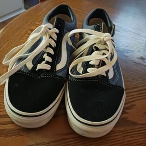 Van's women's size 7 / men's size 5 5
